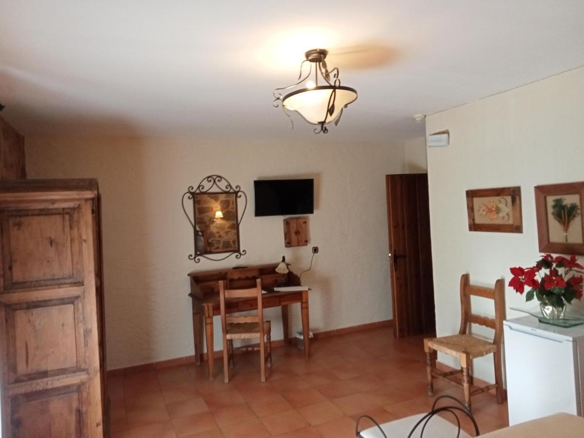 Hotel Villa De Berzocana Ngoại thất bức ảnh
