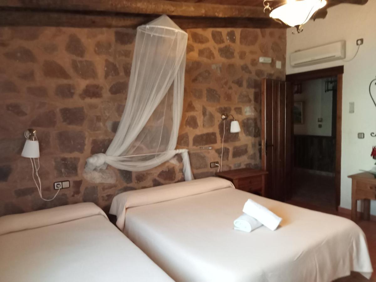 Hotel Villa De Berzocana Ngoại thất bức ảnh