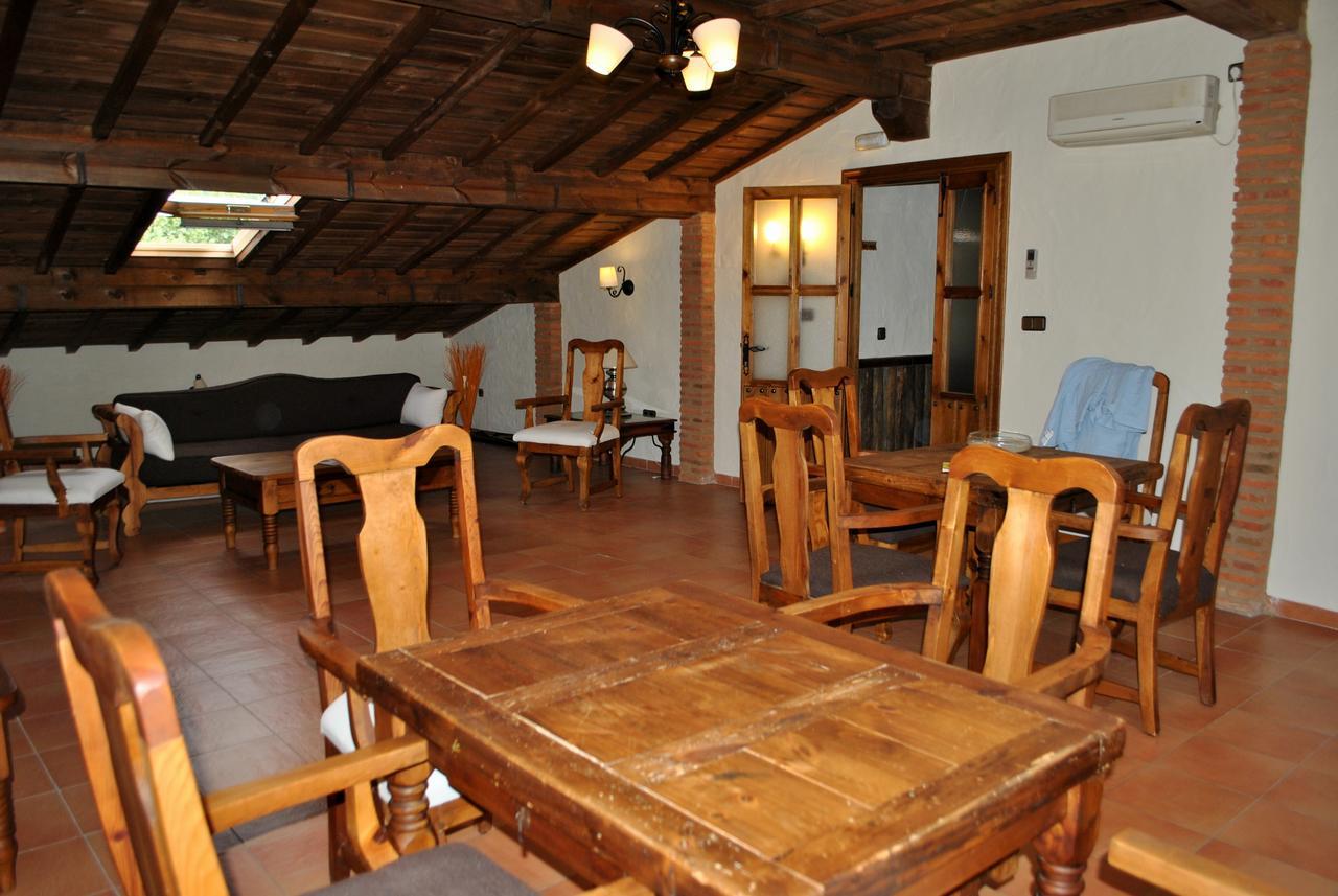 Hotel Villa De Berzocana Ngoại thất bức ảnh