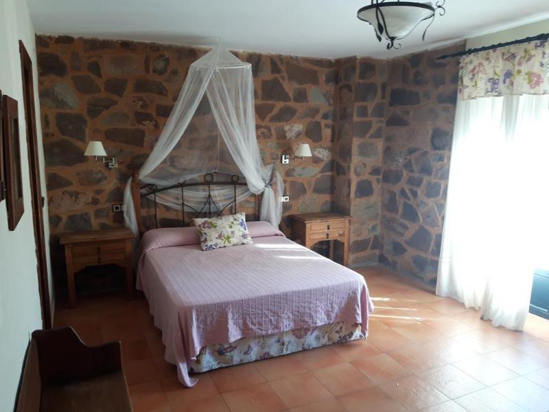 Hotel Villa De Berzocana Ngoại thất bức ảnh